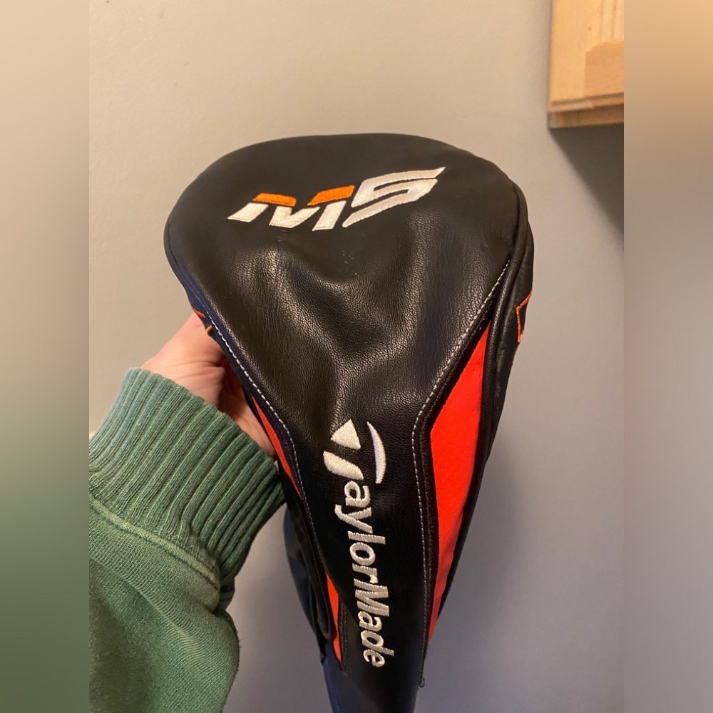 Taylor made driver head cover